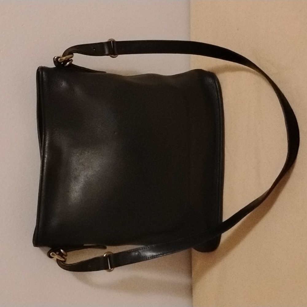 Coach Vintage Bucket Bag Black Leather